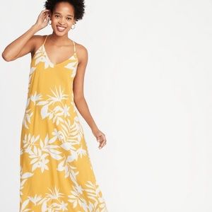 Old Navy Floral V-Neck Maxi